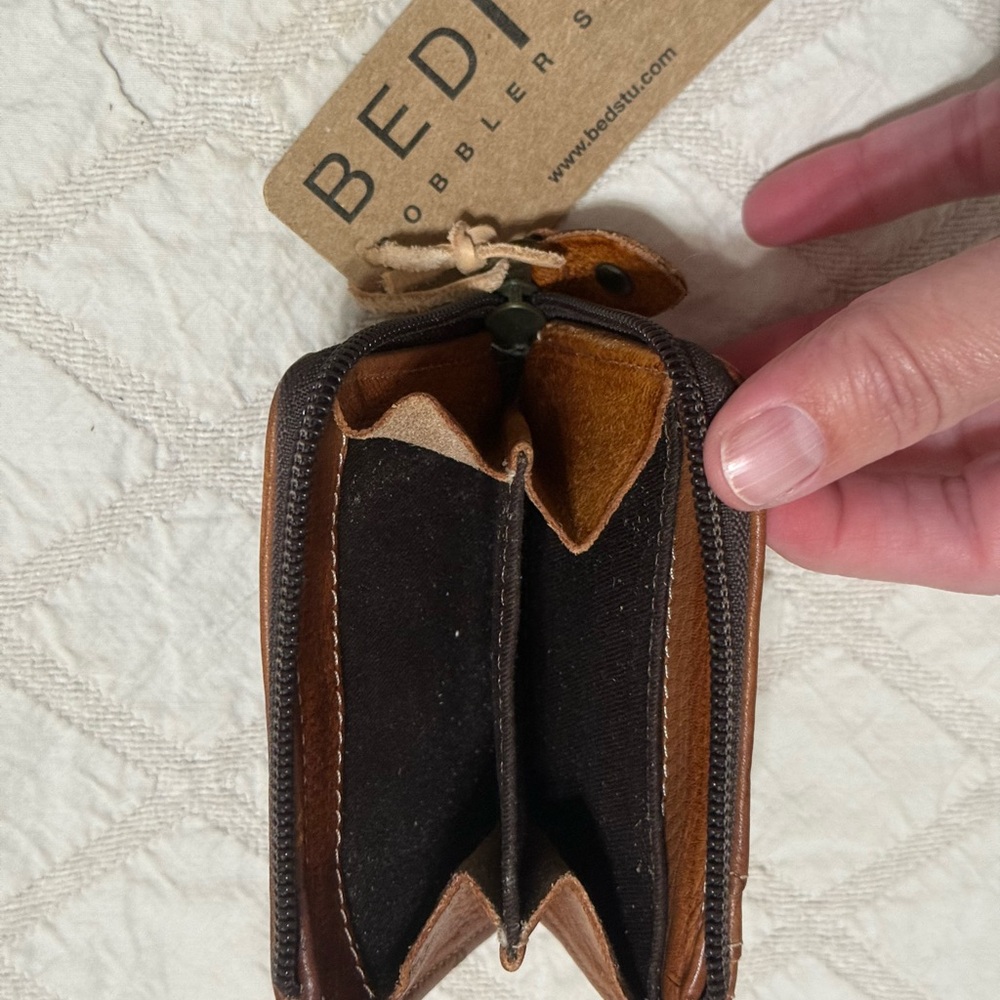 Bed Stu Brown Leather Zip Card Wallet - Picture 3 of 4